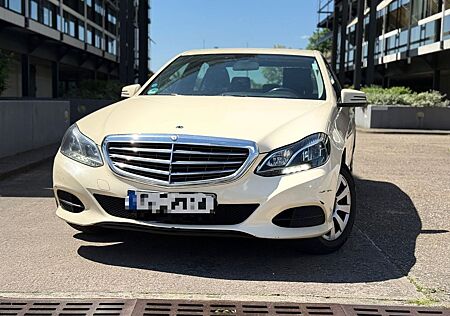 Mercedes-Benz E 200 E 200Lim. BlueTec LED LEDER AUTOMATIK KLIMAAUT