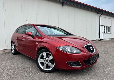 Seat Leon 2.0 TDI Style *SHZ*KLIMA*TEMPOMAT*