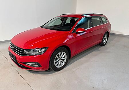 VW Passat Variant Volkswagen Passat V. Business AID/LANE/ACC/LED/KAM/MASSAGE