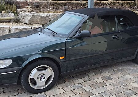 Saab 900 2.3i SE Cabrio