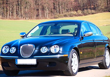 Jaguar S-Type 3 Liter V6 Executive 238 PS Sport
