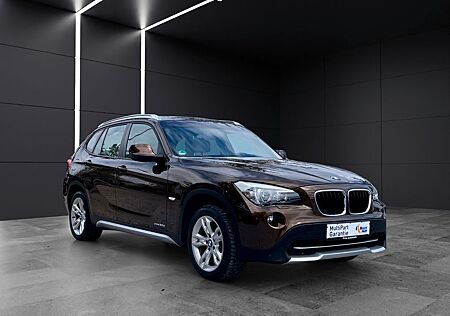 BMW X1 20 d xDrive Automatik~SHZ~Xenon~R.Kamera~PDC