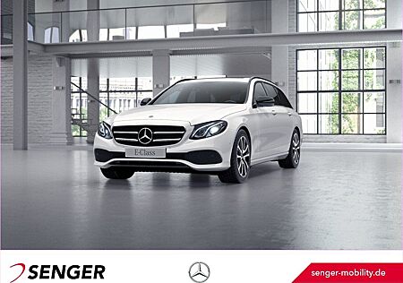 Mercedes-Benz E 220 T d 4M Avantgarde Night AHK Schiebedach