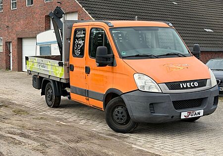 IVECO Pritsche 2.3/AHK/KRAN/19% MwSt./7 Sitzer