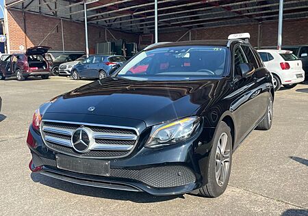 Mercedes-Benz E 220 E T-Modell d/ACC/360/LEDER