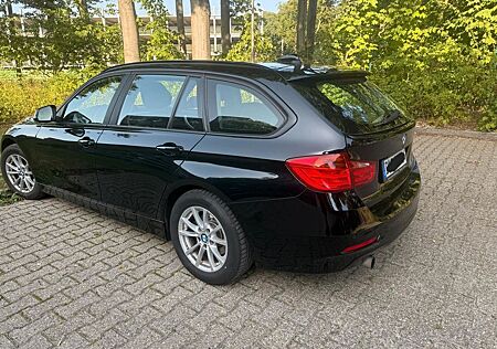 BMW 316i Touring -