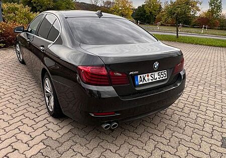 BMW 520d xDrive Leder Winterreifen /-auto Allrad