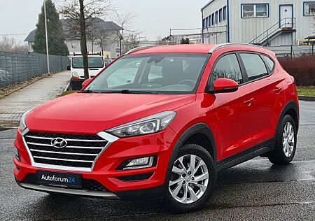 Hyundai Tucson Trend 2WD*Autom.*Navi*RFK*PDC*SHZ*