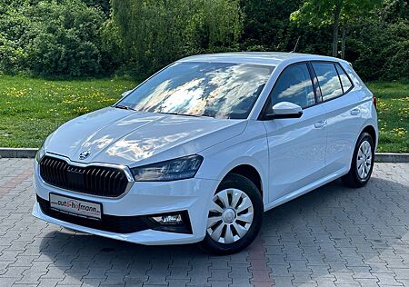 Skoda Fabia 80PS Selection V.Cockpit PDC SHZ 5Ja./GAR.