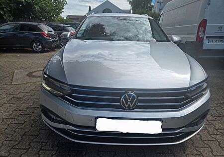 VW Passat Variant Volkswagen Business