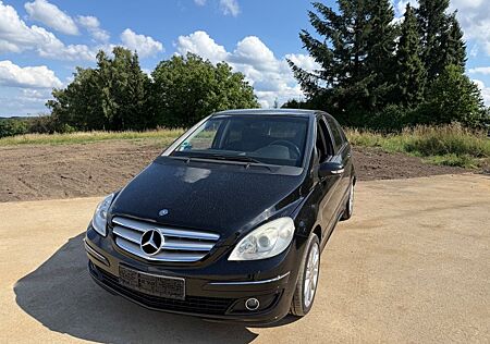 Mercedes-Benz B 170 Klima / Sitzheizung / TÜV NEU!