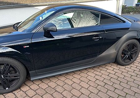 Audi TT Coupe 1.8 TFSI -