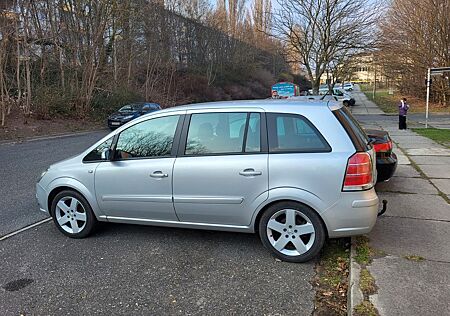 Opel Zafira LPG 7-Sitzer 1.8