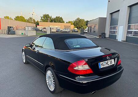 Mercedes-Benz CLK 200 KOMPRESSOR AVANTGARDE Avantgarde