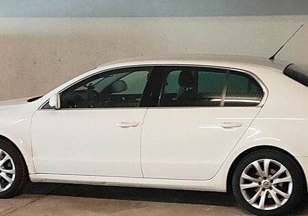 Skoda Superb 1.8 TSI Ambition Limousine