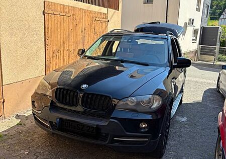 BMW X5 xDrive30d - Neue TüV, Panorama, Navi, Einpark
