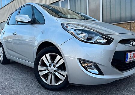 Hyundai ix20 1.6 CRDi+TÜV+GARANTIE+LEDER+PARKS+1HAND+SIT