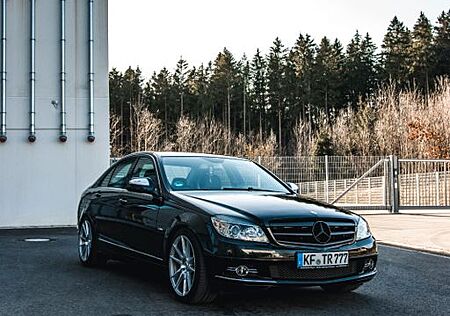 Mercedes-Benz C 200 KOMPRESSOR AVANTGARDE