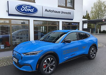 Ford Mustang Mach-E AWD