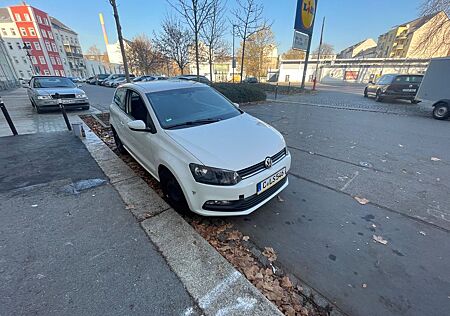 VW Polo Volkswagen 1.4 TDI Facelift Modell Weiß