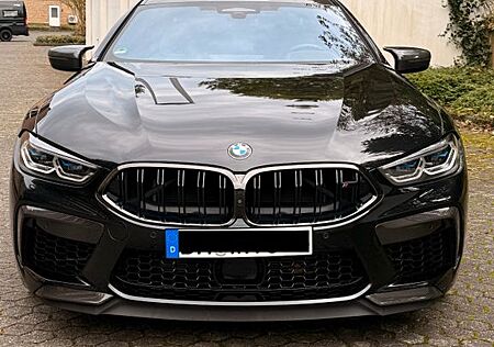 BMW M8 Competition Gran Coupé VOLL/Keramik/B&W/LSF