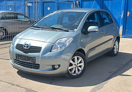 Toyota Yaris Team