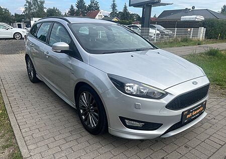 Ford Focus Turnier ST-Line