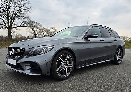 Mercedes-Benz C 200 T AMG-Line Multibeam LED Leder Carplay