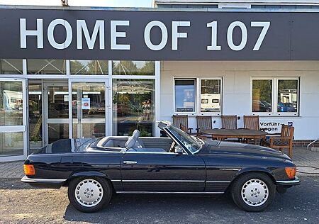 Mercedes-Benz SL 500 Dunkelblau / Leder Grau