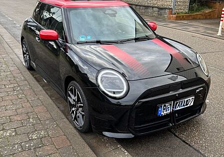 Mini Cooper SE SE John Cooper Works Trim John Coo...