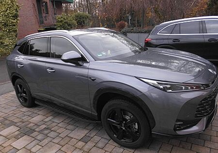 MG EHS 1.5 T PHEV Luxury Luxury