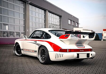 Porsche 930 Turbo 911 SC *RAUH WELT by AKIRA NAKAI