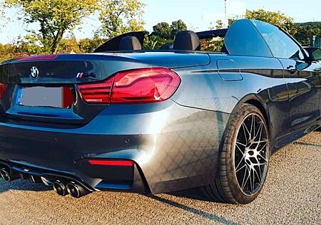 BMW M4 F83 Competition mit Akrapovic & Eventuri