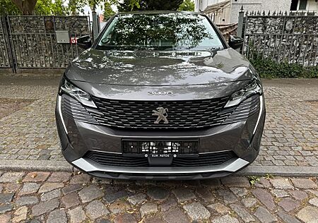 Peugeot 3008 Hybrid 225 Allure Pack