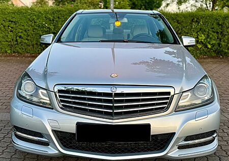 Mercedes-Benz C 200 C200 BlueEFFICIENCY ELEGANCE 7G-Tronic * XENON