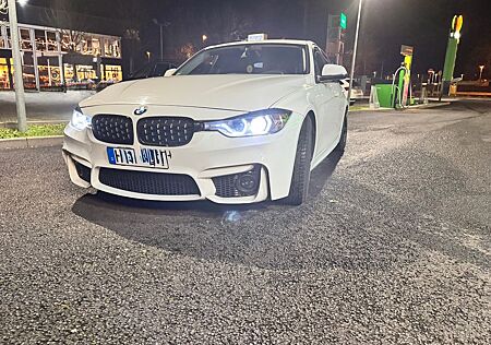 BMW 320i -