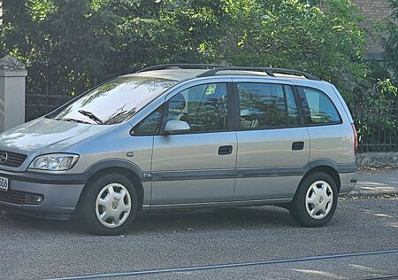 Opel Zafira 1.8
