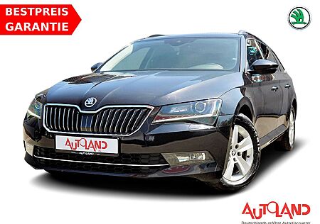 Skoda Superb Combi 2.0TDI DSG Bi-Xenon Navi Kamera DAB