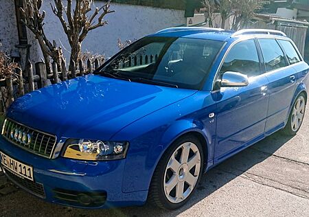 Audi S4 4.2 quattro Avant - von privat -