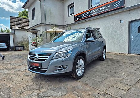 VW Tiguan Volkswagen Sport & Style 4Motion 2.0*Leder-Navi-Alu
