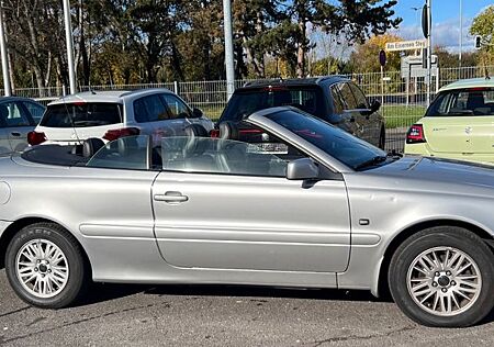 Volvo C70 2.0TCabriolet 5.Zylinder/Leder/Klimaaut./ALU