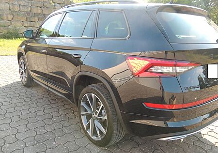 Skoda Kodiaq 2.0 TDI SCR 140kW DSG 4x4 SPORTLINE S...