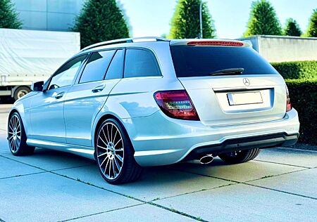 Mercedes-Benz C 180 gebraucht kaufen Mercedes-Benz C 180 T AMG Line AMG Line