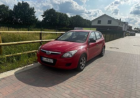 Hyundai i30 CW 1.4 Classic Classic