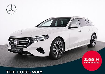 Mercedes-Benz E 300 e T EXCLUSIVE+HYPERSCREEN+HUD+PANO+AHK+EDW