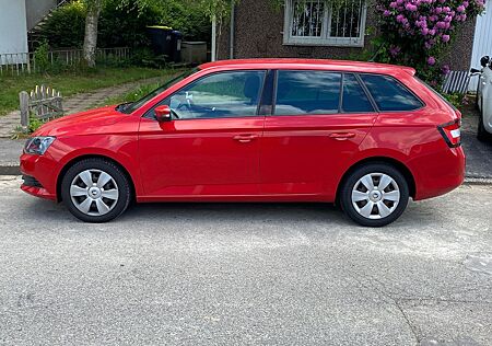Skoda Fabia 1.2l TSI 66kW Edition Combi Edition