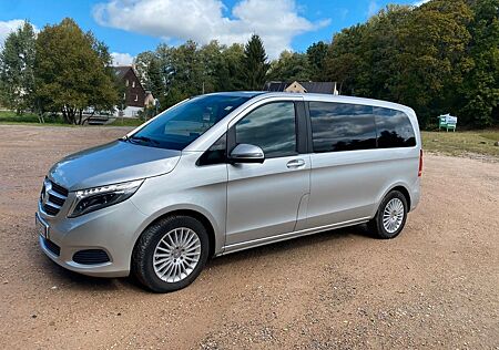 Mercedes-Benz V 220 CDI/d, 250 CDI/BT/d EDITION komp