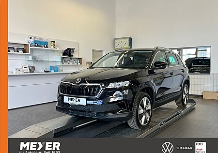 Skoda Karoq Selection 1.5 TSI DSG *AHK, LED, 18"-LM*