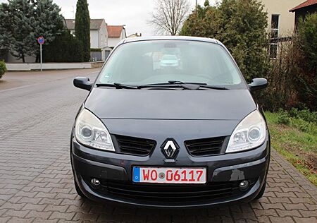 Renault Scenic Avantage 2.0 16V