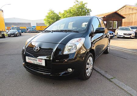 Toyota Yaris 1.3 Travel